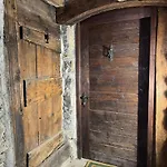 Abri Des Cimes, Dormire Tra Pietra E Legno Cir 0124 *