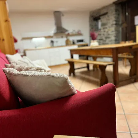 Abri Des Cimes, Dormire Tra Pietra E Legno Cir 0124 * Champoluc